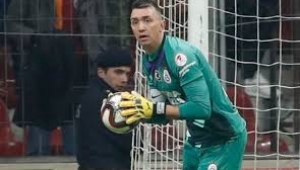 Doktorlar Muslera'nın dönüş tarihini açıkladı