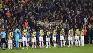 Fenerbahçe'de tribünler ayaklandı