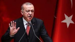 Erdoğan: Cumhuriyet mitingleri kılıflarıyla darbe çağrısı yapıldı