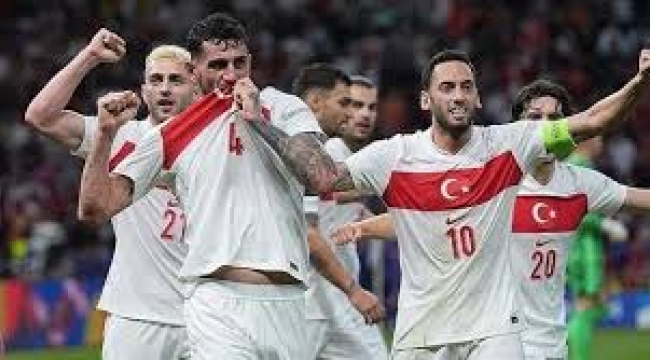 Izlanda-da-tarihi-gece Milli Takım İzlanda'da 4-2 Galip