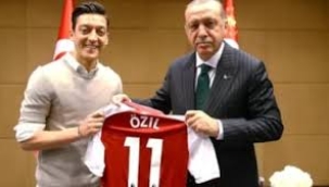 Mesut Özil'in AKP'deki pozisyonu ortaya çıktı