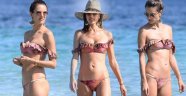 Alessandra Ambrosio'nun süper seksi tatil stili